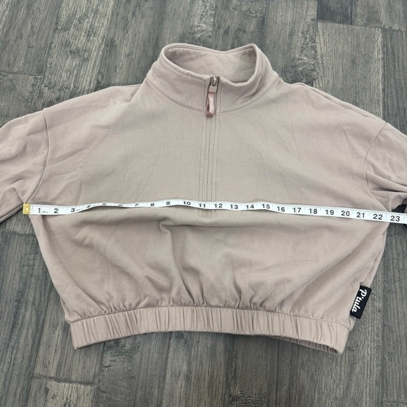 P'tula Mara Scrunch Women's Beige Tan Crop Sweatshirt Size Large - Picture 7 of 10